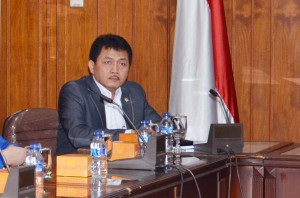 Rakyat Masih Butuh Dana Bansos