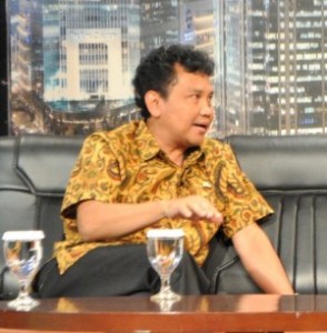 Syarat Bahasa Indonesia Jadi Simbol Kewibawaan