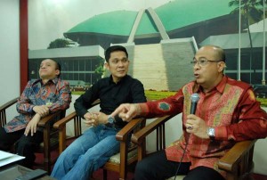 Soal Asap, Hiraukan Saja Keluhan Negara Tetangga