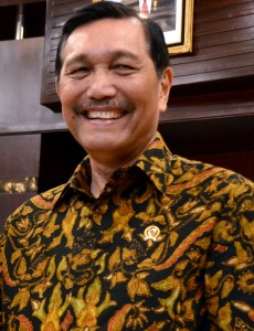 Pemerintah Tak Boleh Diatur Preman