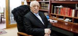 Pengadilan Perintahkan Tangkap Gulen