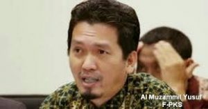 Politisi Senior PKS Harga Langkah Mabes TNI Batalkan Kontrak Pembelian Heli AW-101