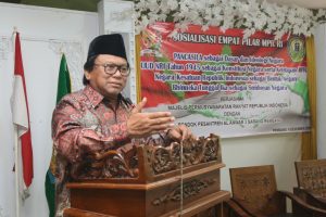 Oesman Sapta: Tak Mungkin Pesantren Jadi Sarang Teroris