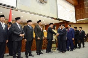 Ketua DPR Lantik 9 Anggota PAW