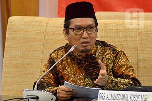 DPR Ancam Gunakan Hak Angket Jika Presiden Tidak Menonaktifkan Ahok