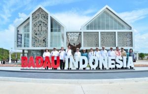 Presiden Jokowi Resmikan Pos PLBN Badau