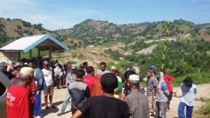 Digusur Tanpa Ganti Rugi, Warga Kareloe Mengadu ke DPR