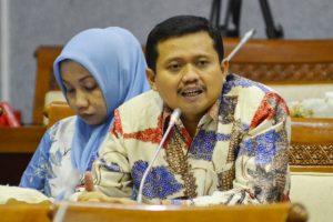 Stop Penyeragaman Sekolah 5 Hari