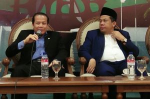 Jangan Hanya Mengkritik, Terjun Langsung ke Politik