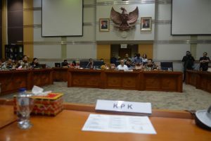 KPK Tak Hadir, Rapat dengan Komisi III DPR Batal