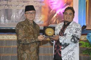 Ketua MPR Serap Aspirasi Forum Honorer K2 di Madura