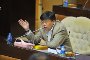 Banyak Perlintasan Tanpa Palang Pintu, Alex Minta Kereta Padang-Pariaman Ditutup