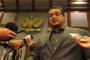 Demokrat Belum Tetapkan Calon, Dede Salip Deddy Mizwar dan Dedi Mulyadi