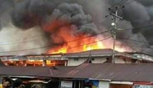 Pasar Atas Bukittinggi Terbakar