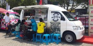 Jokowi Dukung UKM Manfaatkan Gerai Makanan Minuman Gunakan Foodtruck