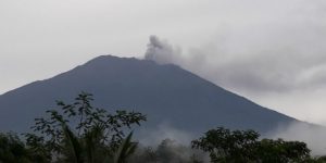 Dampak Gunung Agung, 445 Jadwal Penerbangan di Bandara Ngurah Rai Dibatalkan