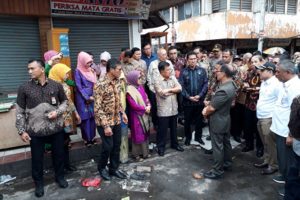 Wapres Minta Pembangunan Pasar Atas yang Terbakar Dilakukan Pemerintah