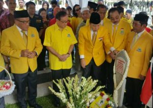 Akbar Tanjung Sarankan Golkar Segera Munaslub