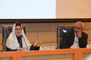 DPR Harus Pandai-pandai Memilah Informasi yang Dibuka ke Publik