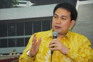 Aziz Syamsuddin: Yang Penting Tanda Tangan Ketua Umum dan Sekjen