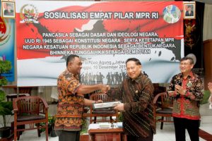EE Mangindaan Ajak Umat Nasrani Amalkan Pancasila Dalam Kehidupan