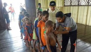 Tim Medis TNI Layani 4.000 Lebih Korban Gizi Buruk di Papua
