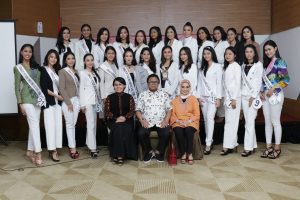 Oesman Sapta Bekali Finalis Putri Indonesia dengan Empat Pilar