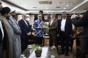 Terima Dubes Iran, Ketua MPR RI Banggakan Toleransi di Indonesia