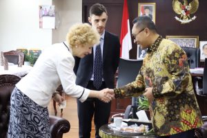 Lyudmila Undang Zulkifli Hasan Hadiri Pertemuan Parlemen di Rusia