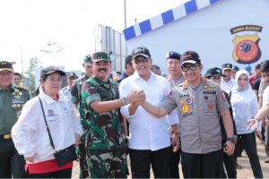 Sepuluh Jam Bersama Kapolri dan Panglima TNI Meninjau Jalur Mudik