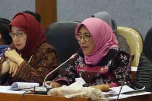 Raker Dengan Menpora, Hetifah Sampaikan Keluhan SKOI Ke Imam Nachrowi