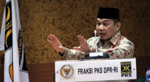 Fraksi PKS DPR RI Minta Kembalikan Hak Rakyat Atas Air