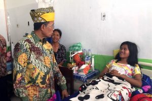 Kunker ke Sulsel, DPR Temukan Pasien BPJS Rawat Inap Beli Obat di Luar RS