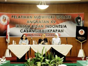 Dicurhati Bidan di Balikpapan, Hetifah: Perlu Regulasi Berpihak Kepada Bidang