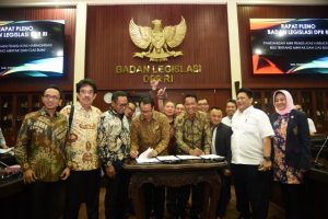 RUU Migas Menjadi Usulan Inisiatif DPR