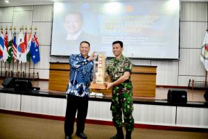Ketua DPR Jadi Pemateri Kuliah Umum di Seskoal