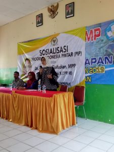 Hetifah Perjuangkan Bantuan Untuk 23.000 Siswa se-Kalimantan Timur