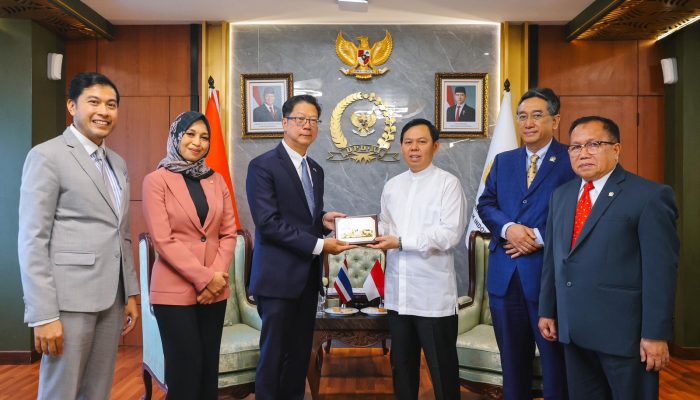 Ketua DPD RI Terima Kunjungan Dubes Thailand, Bahas Inisiasi Forum Senat Asia Tenggara
