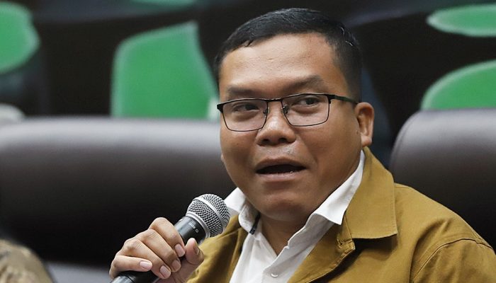 Presiden Prabowo Hentikan Pemberian Bonus, Pangi: Era Zona Nyaman Pejabat BUMN Berakhir