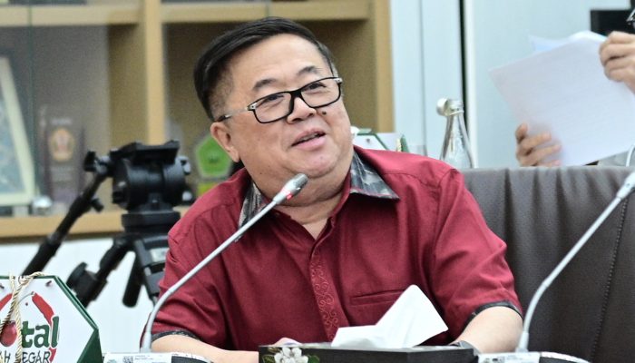 “Di Saat Industri Otomotif Sedang Lesu, Kenapa Justru Ada Impor dalam Jumlah Besar?”