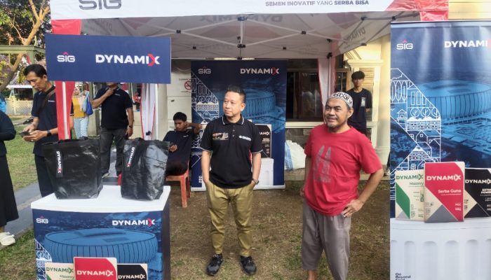 Bazaar Merdeka’ Al-Ittihaad-RW 14 Sukses, Staf Khusus Menko Infrastruktur dan SBI Cibinong Ikut Beri Dukungan